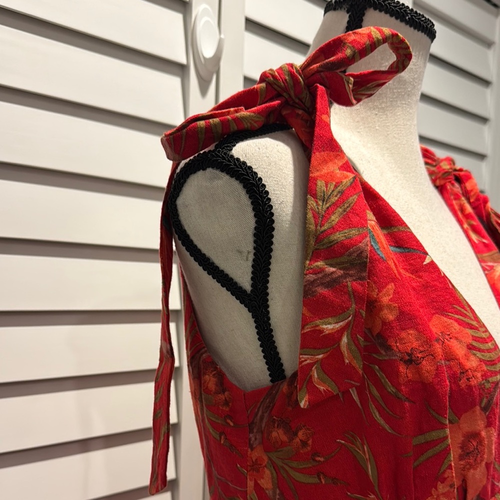 House of Harlow 1960 Colorful Tropical Maxi Sundress in a Rayon/linen blend - Picture 6 of 13